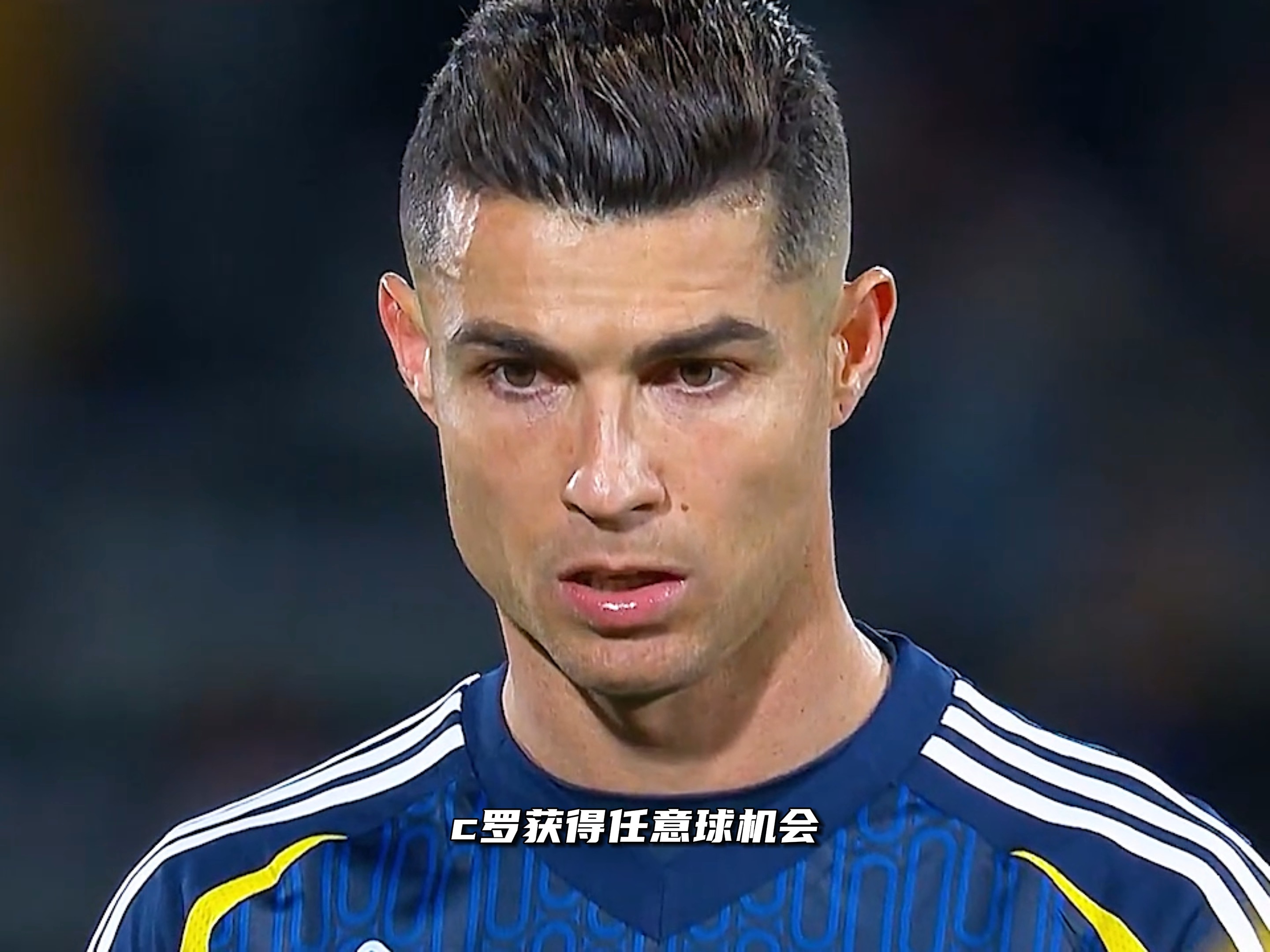 J9-C罗在SKT比赛中持续失利，重要助攻引发热议！